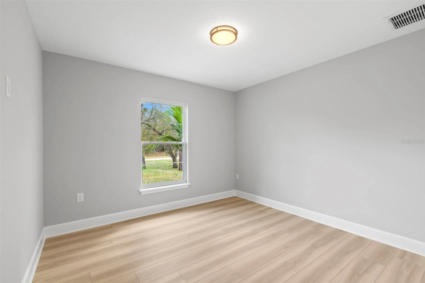 View of 12084 Squeeze Ave, photo 25