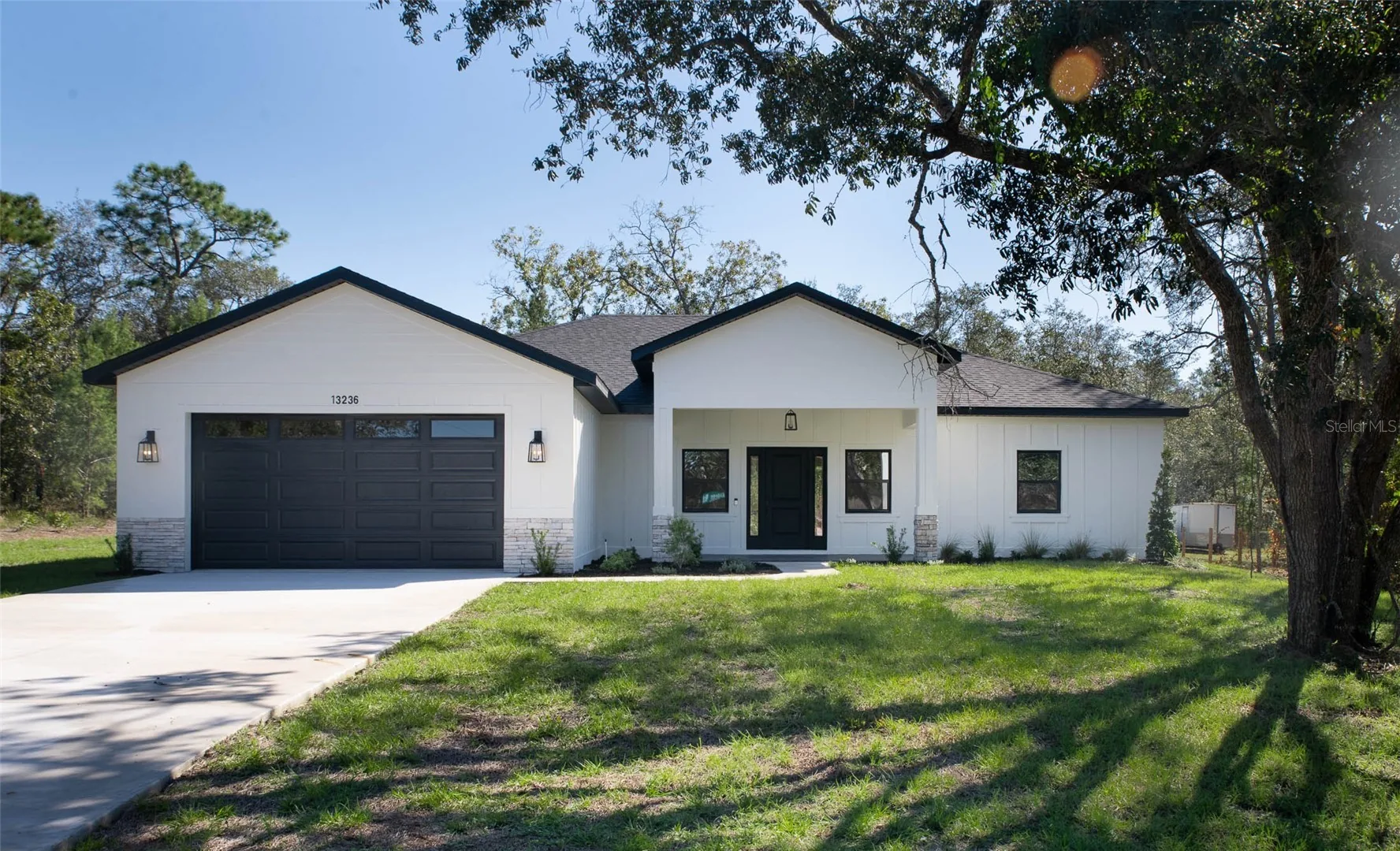 Exterior of 13236 Kildeer Rd