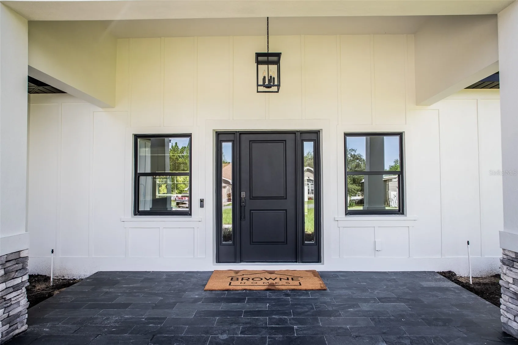 View of 18080 Maberly Rd, photo 2