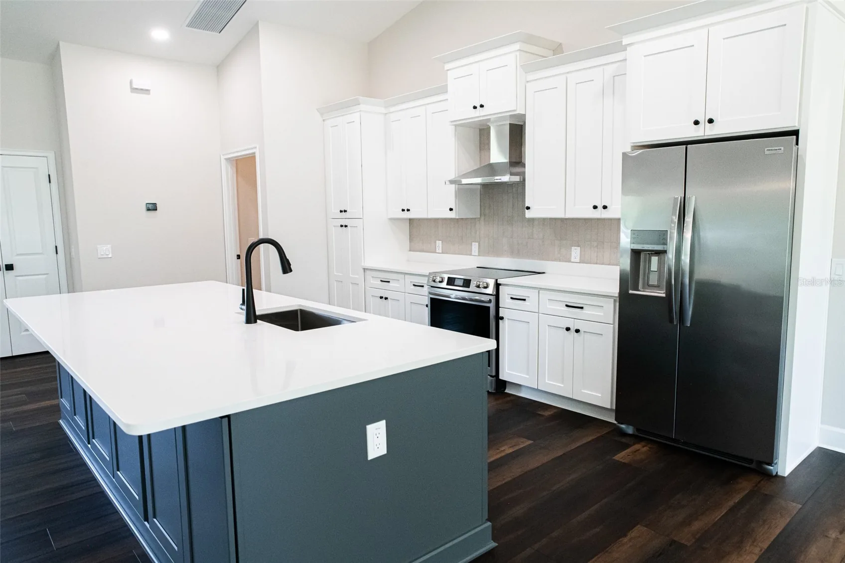 View of 18080 Maberly Rd, photo 10