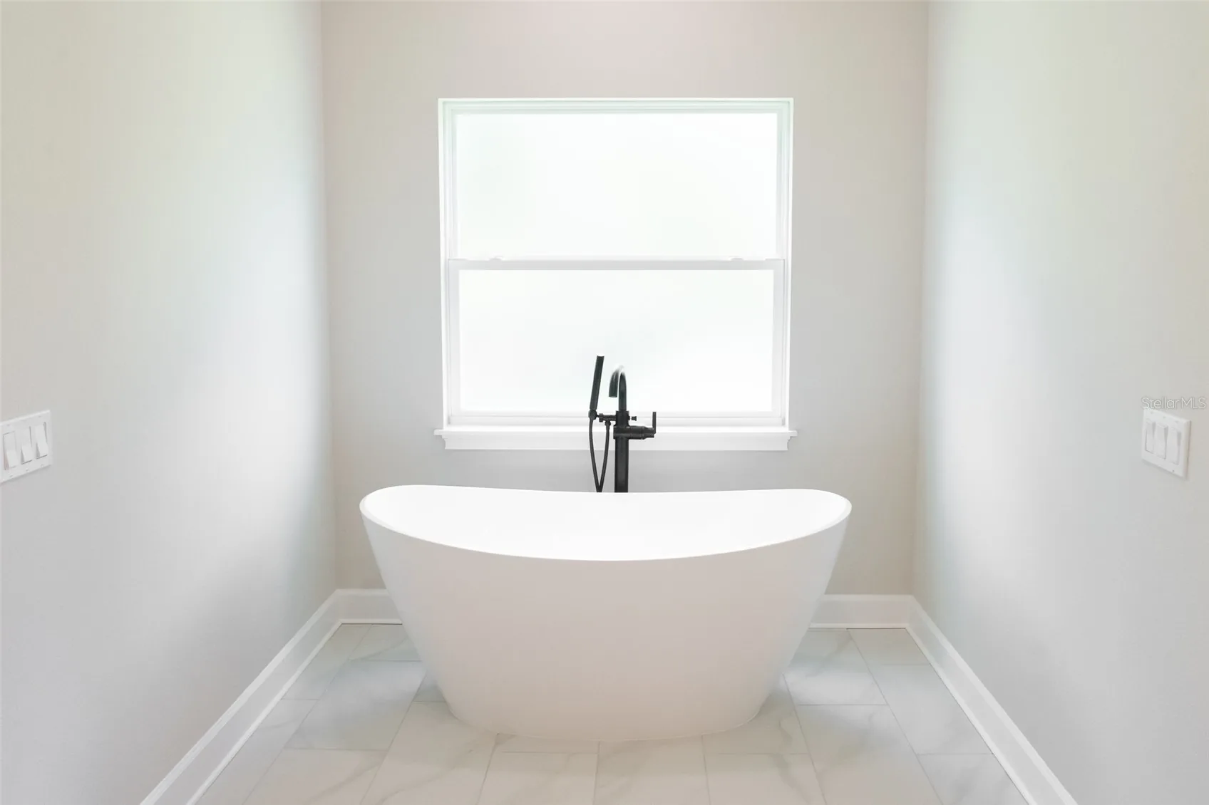View of 18080 Maberly Rd, photo 20