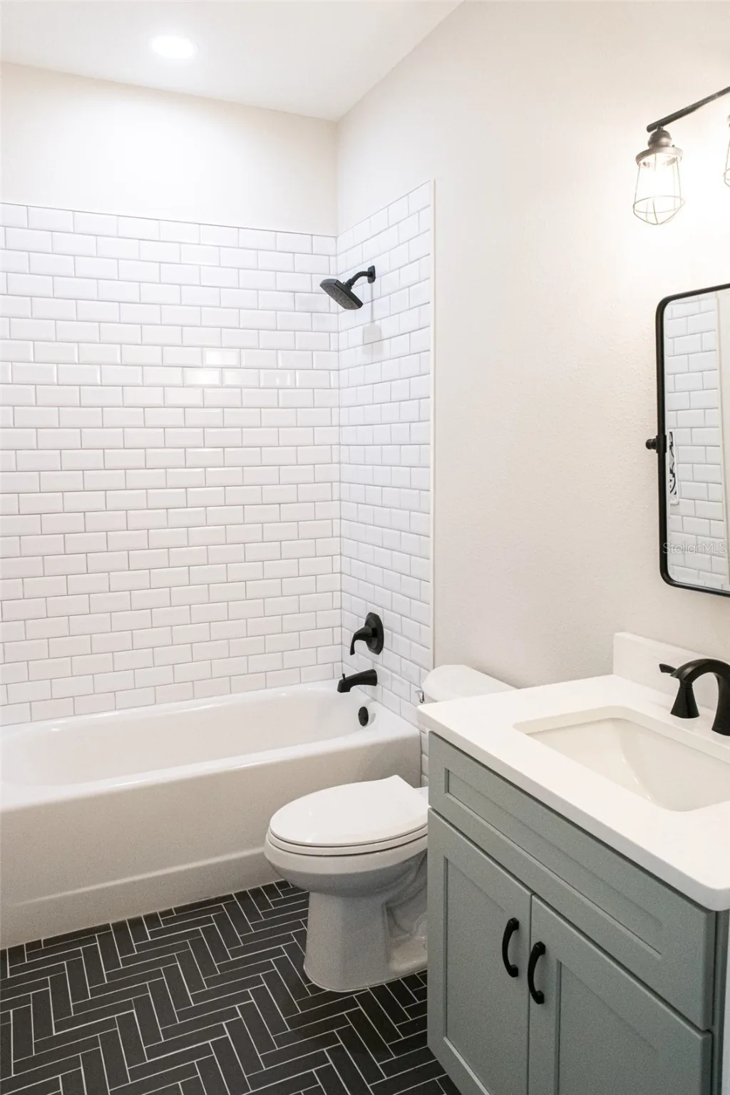 View of 18080 Maberly Rd, photo 27